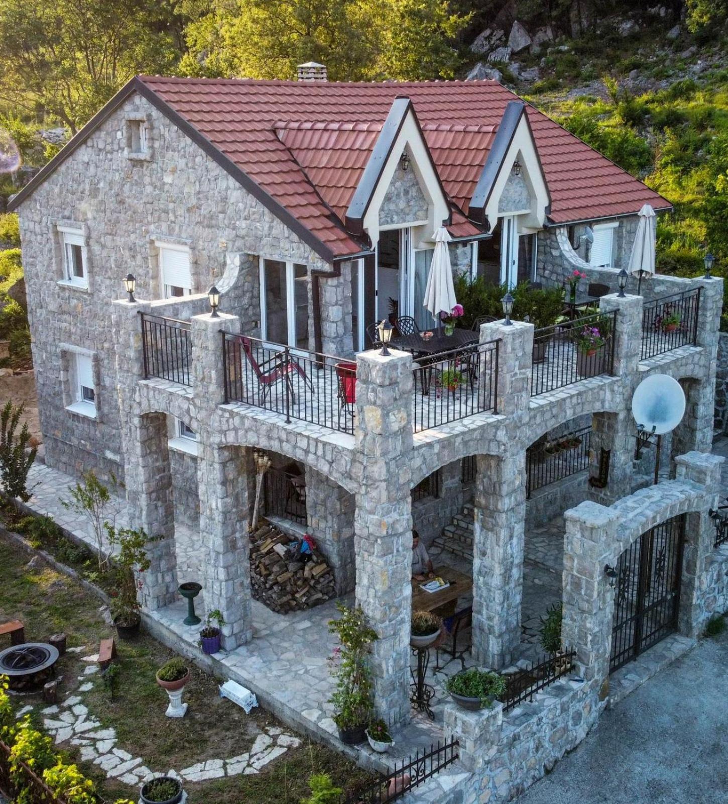 Villagio Virpazar Luaran gambar