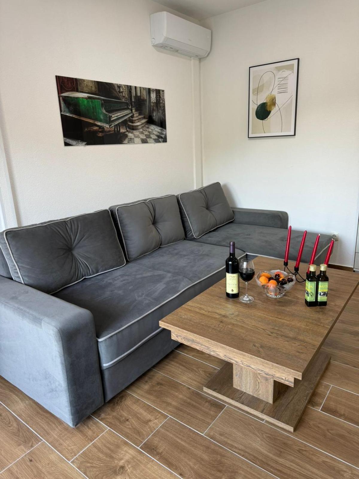 Villagio Virpazar Luaran gambar