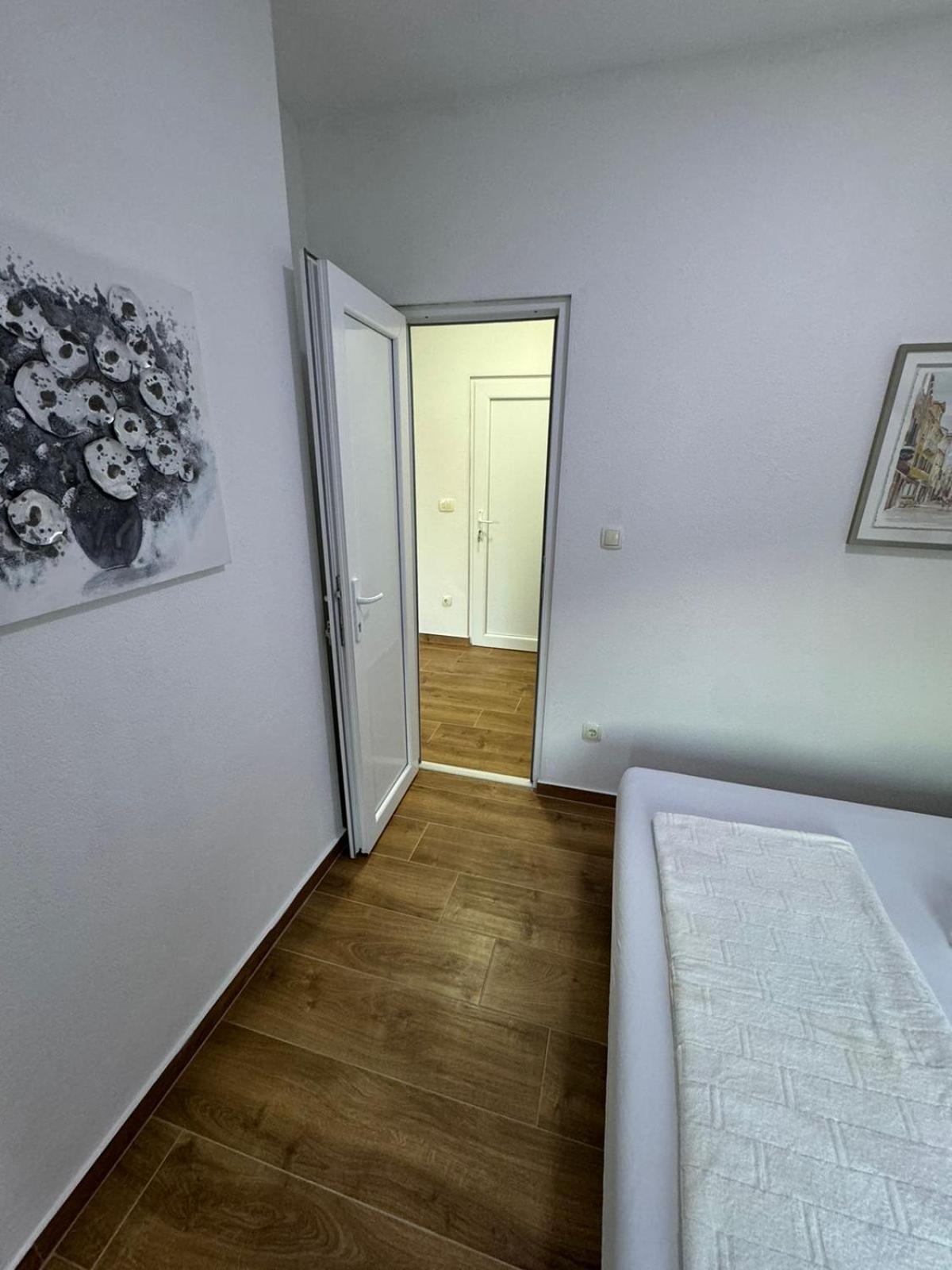 Villagio Virpazar Luaran gambar