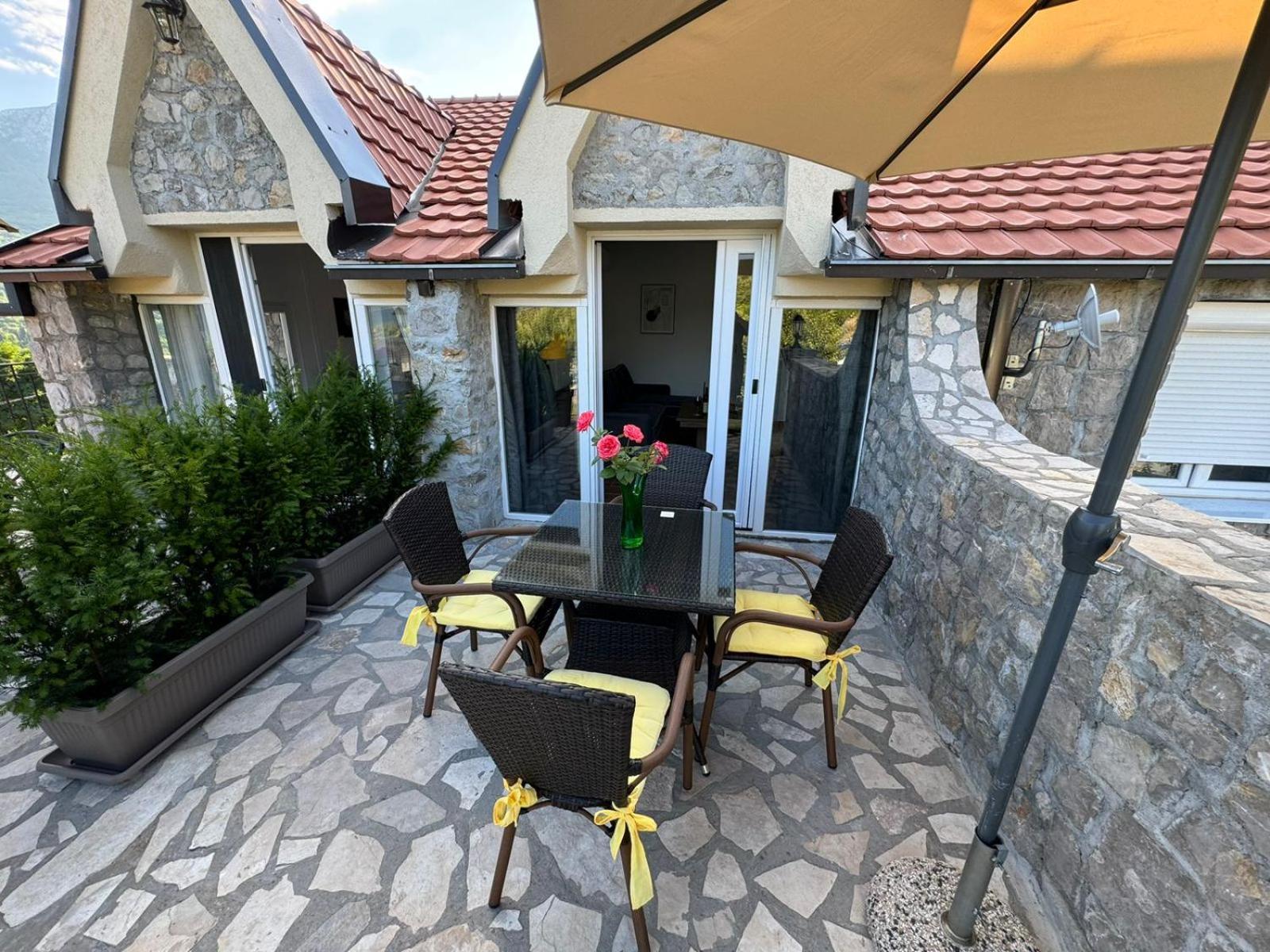 Villagio Virpazar Luaran gambar