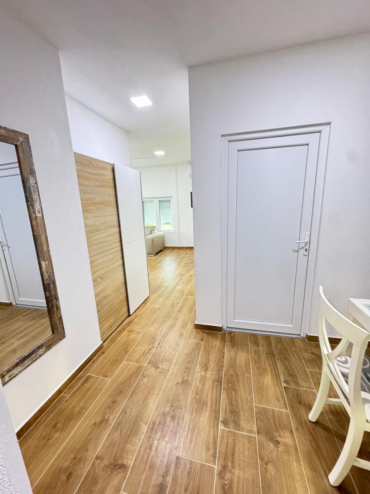 Villagio Virpazar Luaran gambar