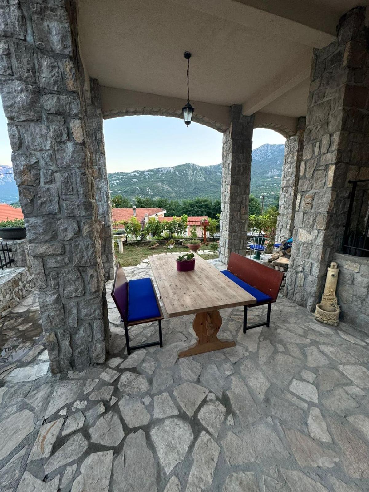 Villagio Virpazar Luaran gambar