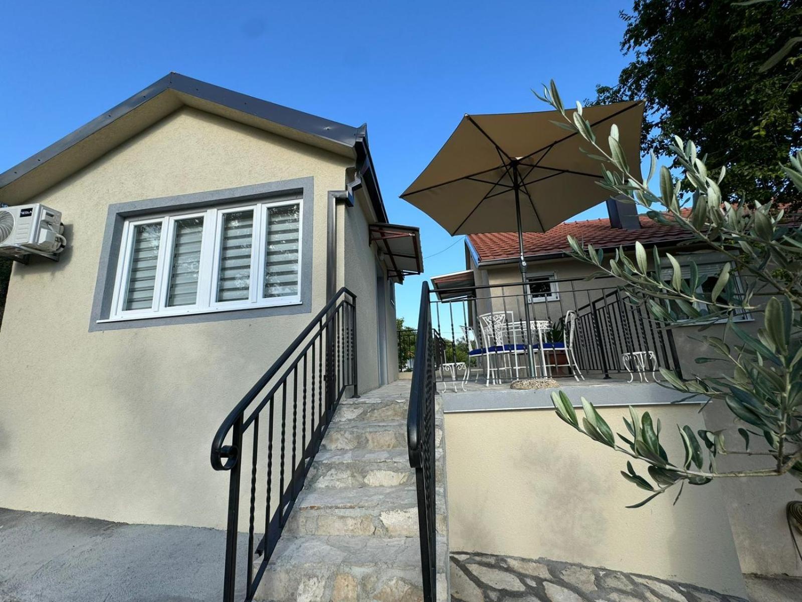 Villagio Virpazar Luaran gambar