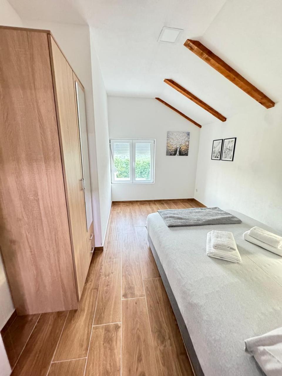 Villagio Virpazar Luaran gambar